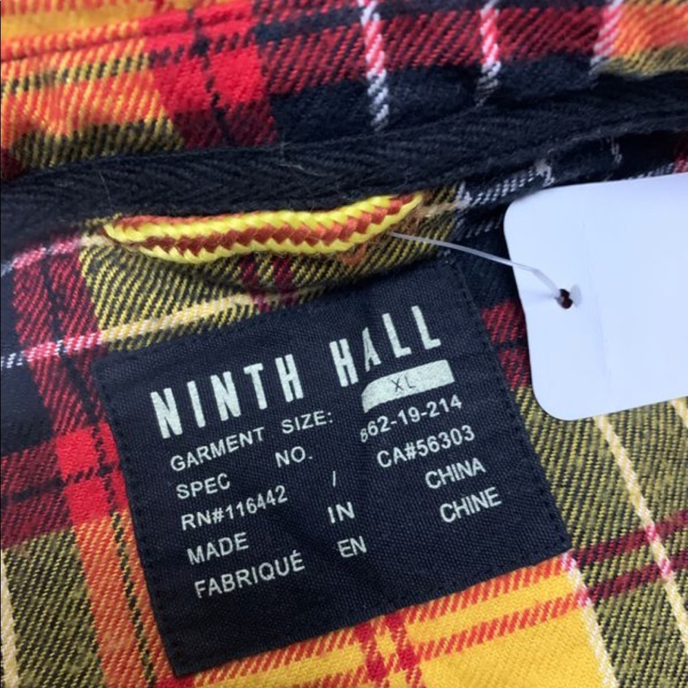 Flannel shirt - Picture 3 of 3